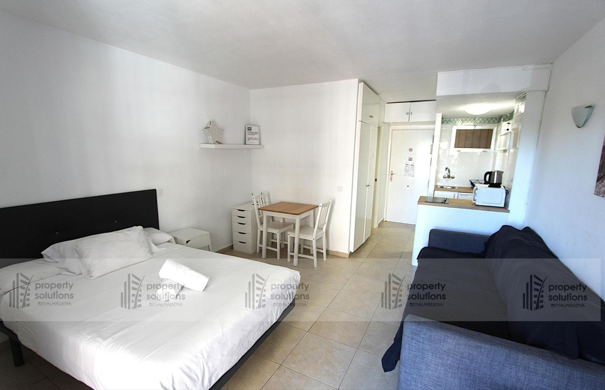 137 Minerva Apartamentos - Vista Al Mar - Piscina Y Playa - Cercano A Tren, Restaurantes Y Tiendas Бенальмадена Экстерьер фото